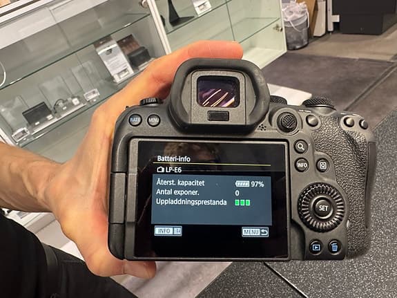 Canon LC-E6 laddare med batteri i toppskick