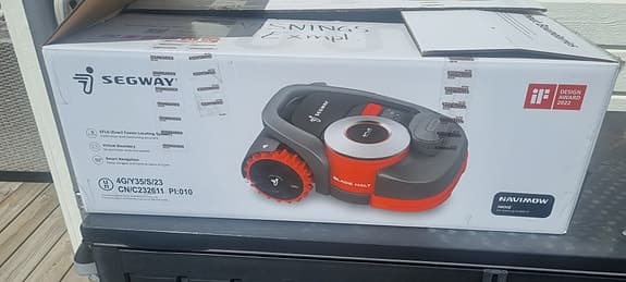 Segway Navimow H800E – Spara ~43% på en nästan helt ny klippare!