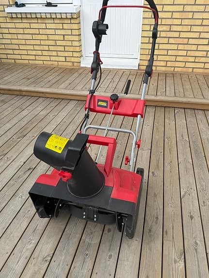 Meec Tools snöslunga 2000W i nyskick