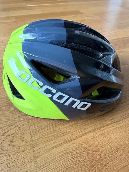 Occano cykelhjälm svart/grön