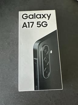 Samsung Galaxy A17 5G mobil 128 GB svart