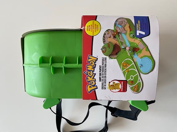 Pokémon Carry Case Playset ryggsäck lekset + extra figurer