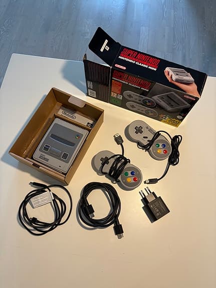 Nintendo Super Nintendo spelkonsol