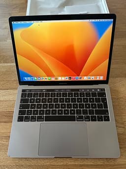 Apple MacBook PRO laptop 13 tum silver