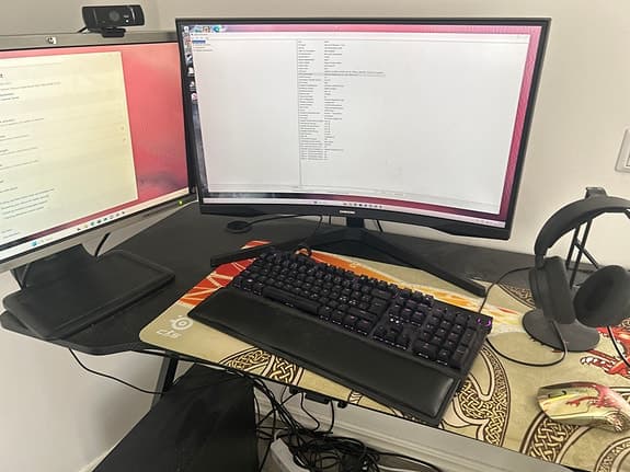 Säljer hela min gaming setup