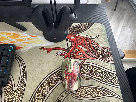 Säljer hela min gaming setup