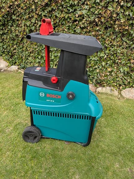 Bosch AXT 25 D kompostkvarn / grenhackare