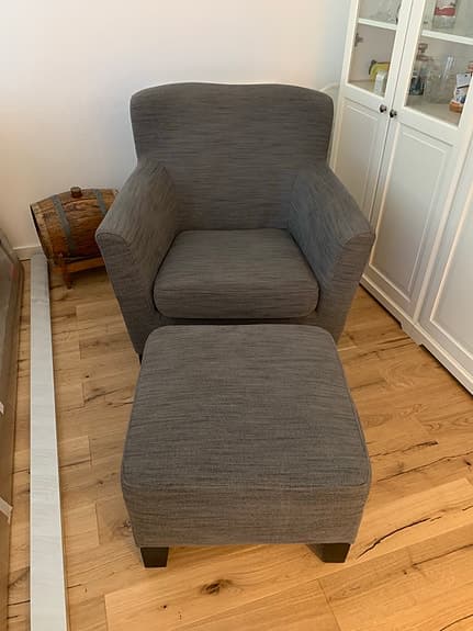 Soffa med marmorbord säljes