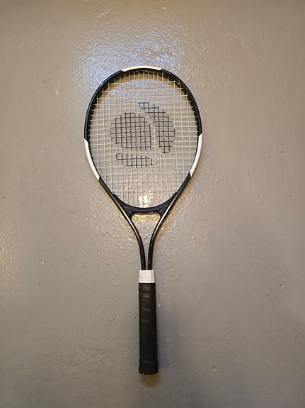 Tennis racket