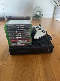 Xbox One med 12 spel