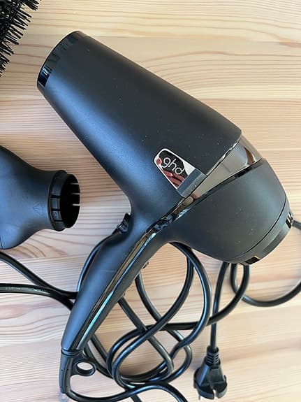 GHD hårfön svart