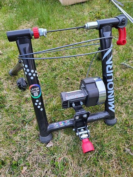 Minoura cykeltrainer svart
