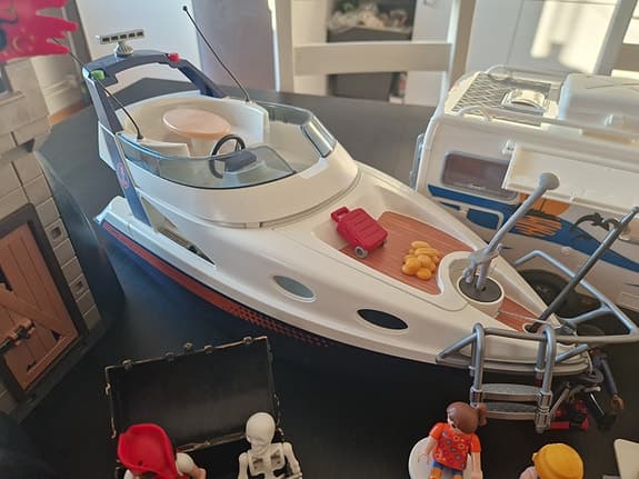 Stor samling playmobilset och gubbar etc.