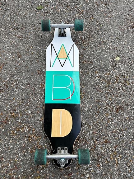 Madrid longboard med teal hjul