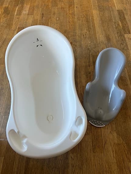 Babybadkar med insats vit/grå