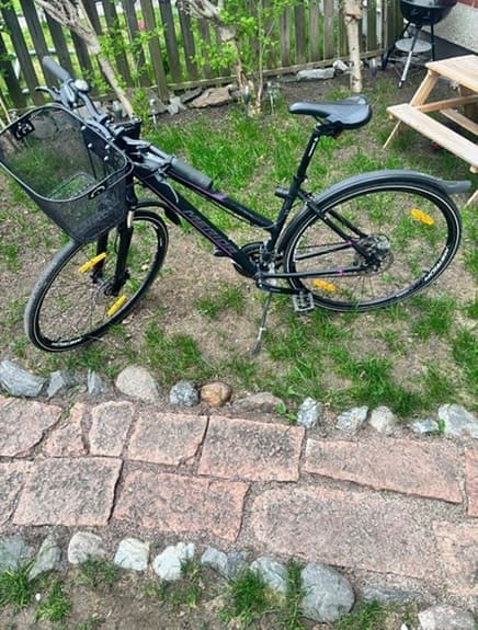 Merida hybridcykel 28" M kvinna svart