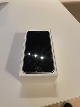 iPhone 6s i gott skick!