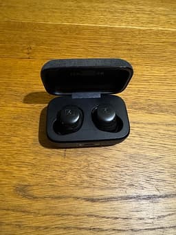 Sennheiser Momentum True Wireless 3 hörlurar svart