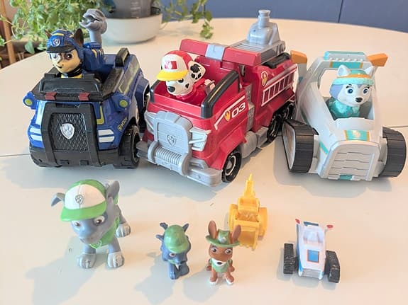 Paw patrol bilar
