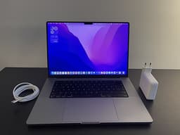 MacBook Pro 16 – M1 Pro, 16GB RAM, 512GB SSD