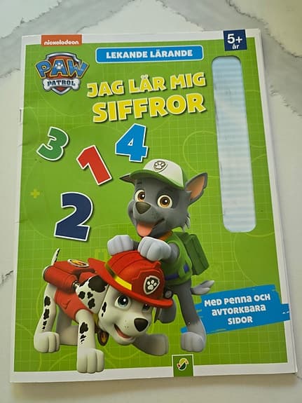 Barnspel och böcker om siffror och räkning (paket)