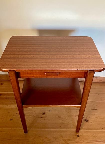 Ett coolt designer\sängbord eller lite sidobord från Bodafors 1960-talet