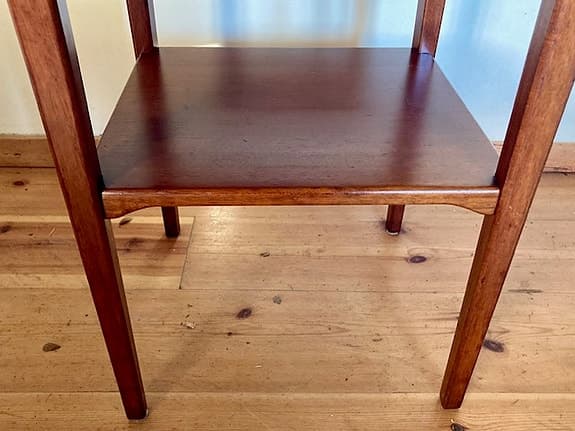 Ett coolt designer\sängbord eller lite sidobord från Bodafors 1960-talet