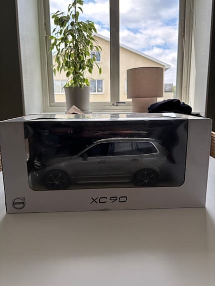Volvo XC90 radiostyrd bil silver