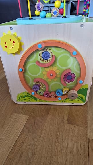 Träleksak Aktivitetskub