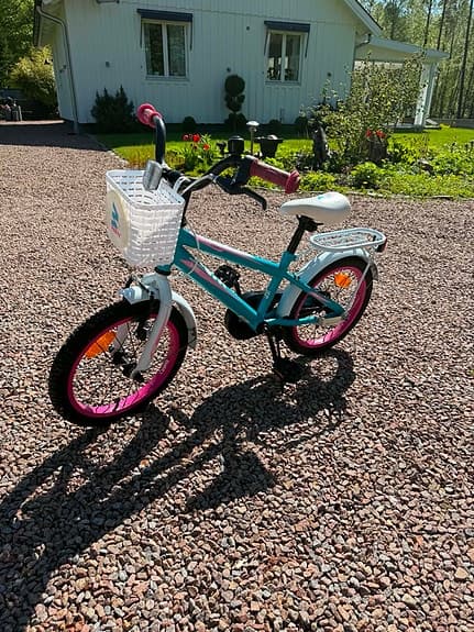 Barncykel 16” inklusive stödhjul