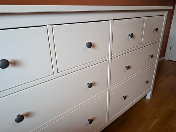 Byrå IKEA Hemnes 8 lådor vit i nyskick