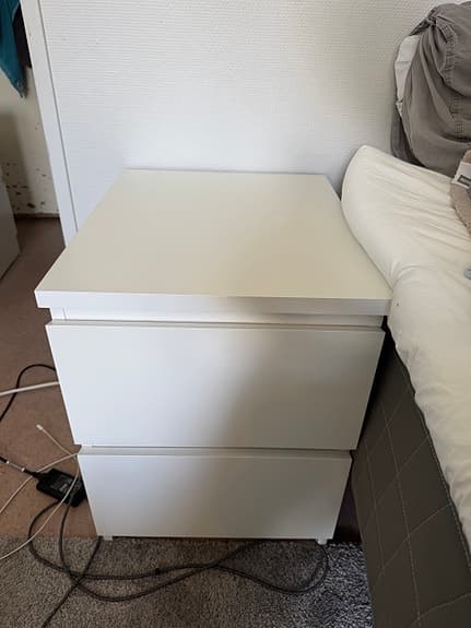 Ikea byrå/sängbord