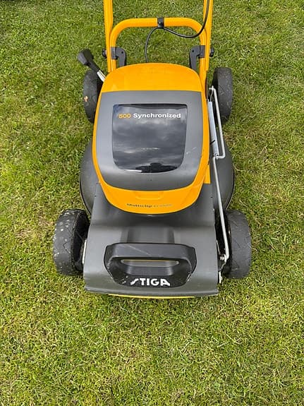 Stiga Syncro 500 elektrisk gräsklippare gul/grå