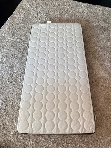 Ikea jättetrött madrass
