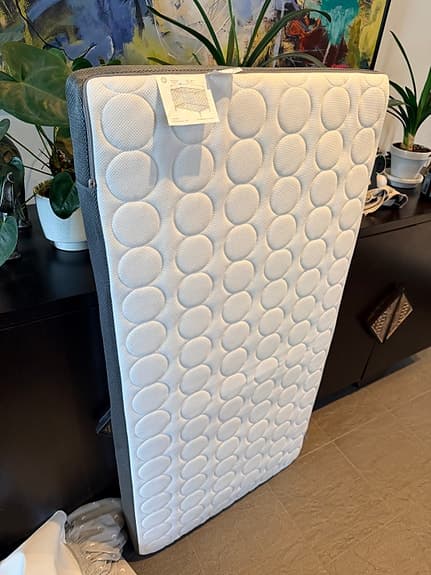 Ikea jättetrött madrass