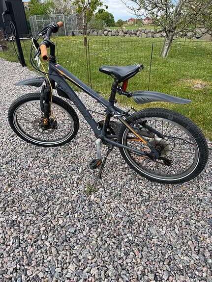 Crescent Trym barncykel 20" svart/orange