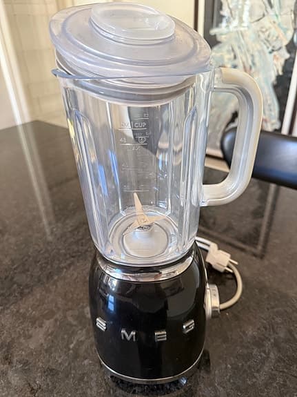 Smeg blender svart