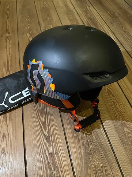 Scott Junior skid/snowboardhjälm