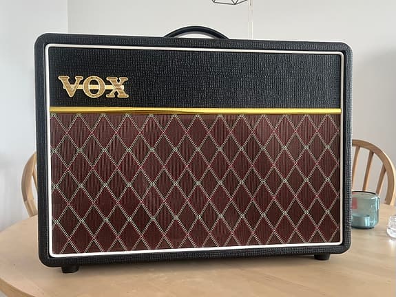 Vox AC10C1 Helrörsförstärkare med Reverb – Absolut Nyskick!
