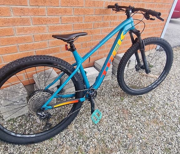 Trek Roscoe 7 (2023)
