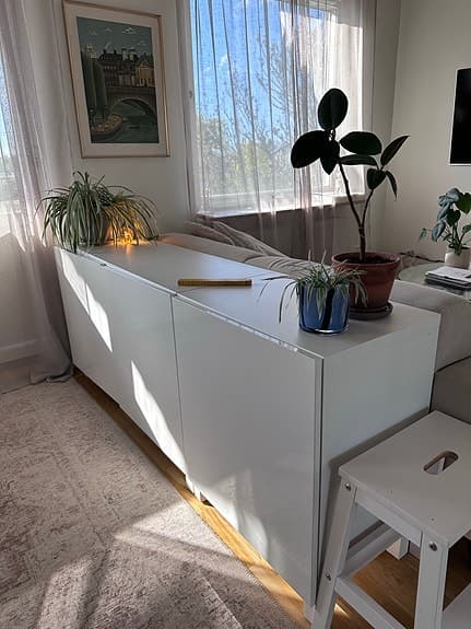 BESTÅ-byrå