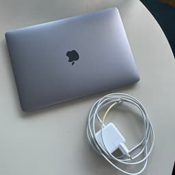 Macbook Air M1 Space Gray