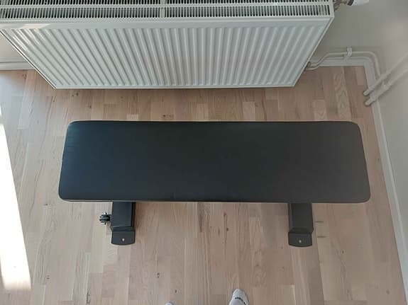 Träningsbänk rak svart