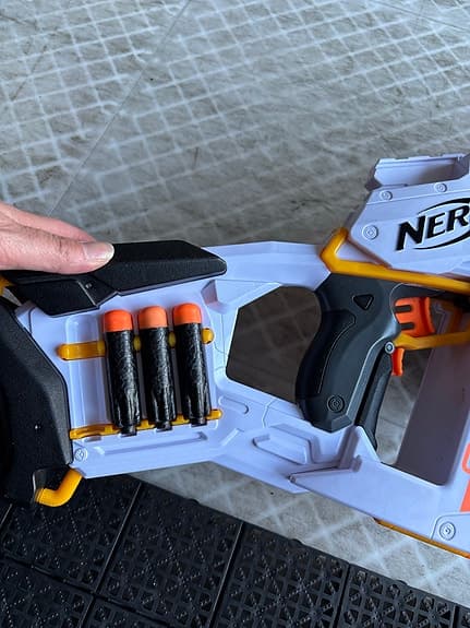 Nerf O-NES leksakspistol automatisk trumma
