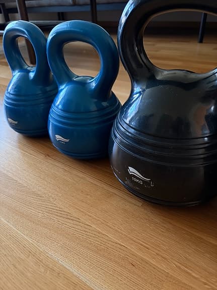Kettlebells och hantlar set
