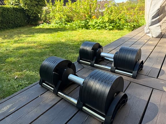 Justerbara hantlar svart set
