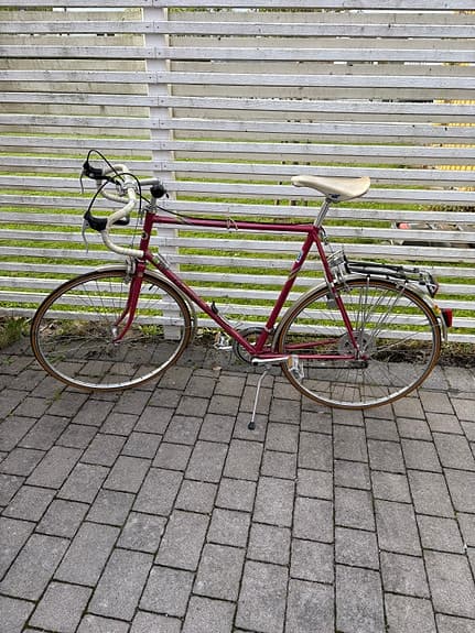 Fin vintage Crescent världsmästarcykel från 1984.