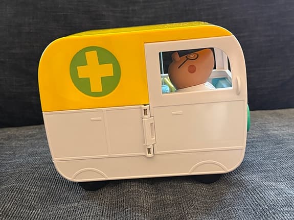 Greta Gris lekset ambulans och sjukhus