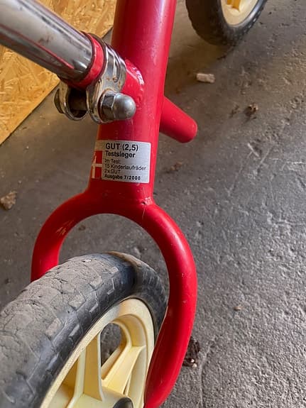 Kettler röd balanscykel / springcykel för barn