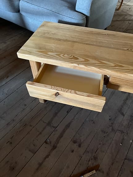 Sittbänk med lådor, furu